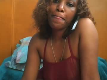 Curvylyin May 25, 2026 Chaturbate stream image