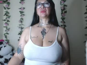 Saalomee_1 May 25, 2026 Chaturbate stream image
