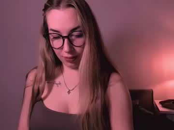 Ariaswan May 26, 2026 Chaturbate stream image