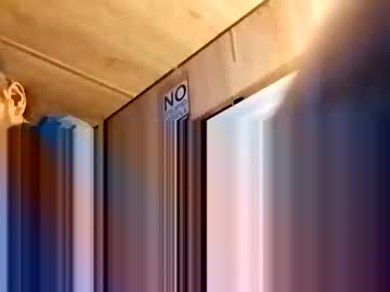 Dixonbird41 May 27, 2026 Chaturbate stream image