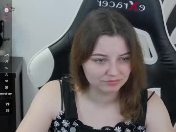 Emmamoore12 May 27, 2026 Chaturbate stream image
