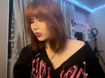 Hellokinki May 27, 2026 Chaturbate stream image