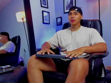 Ronnie_Crawford May 27, 2026 Chaturbate stream image