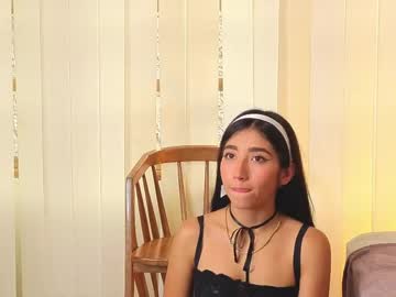 Mariana_Kalo stream photo from May 28, 2026