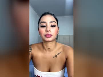 Miaveloura May 28, 2026 Chaturbate stream image