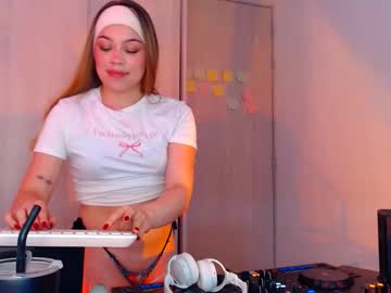 Sophieee01 May 28, 2026 Chaturbate stream image