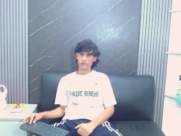 Kevinbrooks_ May 29, 2026 Chaturbate stream image