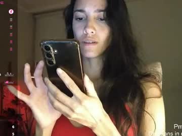 Innocentlatiina May 31, 2026 Chaturbate stream image