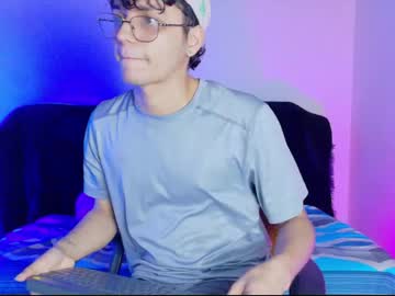 Andrew_Dann June 01, 2026 Chaturbate stream image