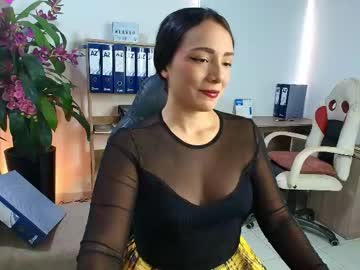 Adri_Miller June 01, 2026 Chaturbate stream image