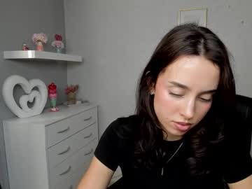 Adelesolo June 01, 2026 Chaturbate stream image
