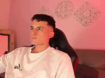 Matheww_Strong June 01, 2026 Chaturbate stream image