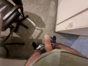 Pocho4571643364 June 01, 2026 Chaturbate stream image