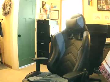 Femme_En_Fleur June 02, 2026 Chaturbate stream image