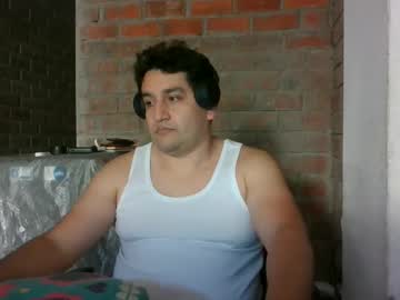 Builtfpleasure June 02, 2026 Chaturbate stream image
