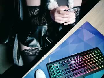 Paulinetranspl June 02, 2026 Chaturbate stream image