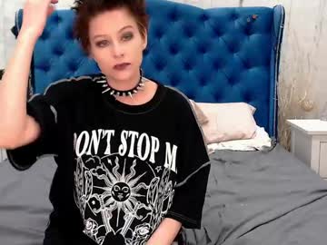 Via_Mayer June 03, 2026 Chaturbate stream image