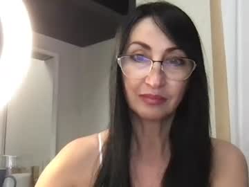 Jinaluv June 03, 2026 Chaturbate stream image