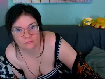 Everly_Rays June 03, 2026 Chaturbate stream image