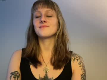 Larasweetgirl stream photo from June 03, 2026