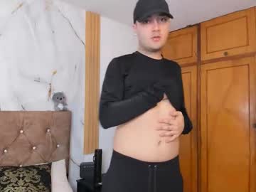 Mike_Fox07 June 03, 2026 Chaturbate stream image