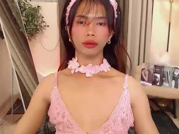 Scarlet_Kisses June 04, 2026 Chaturbate stream image