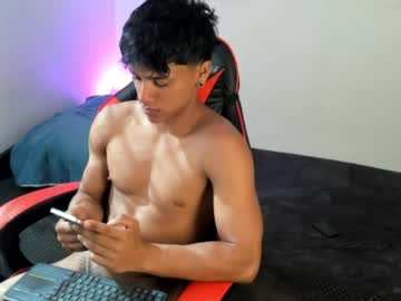 Zyzz_1812 June 04, 2026 Chaturbate stream image