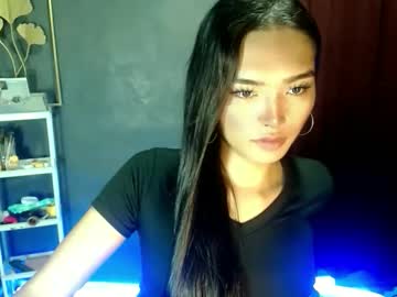 Goddessvina7068 June 05, 2026 Chaturbate stream image