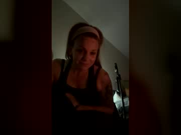 Riamoon June 05, 2026 Chaturbate stream image