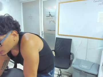 Alekzamo June 05, 2026 Chaturbate stream image