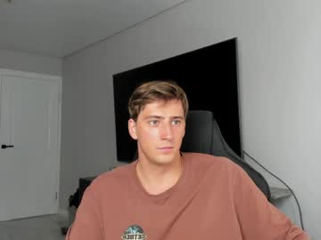 Krishort June 05, 2026 Chaturbate stream image