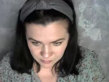 White__Queen_ June 05, 2026 Chaturbate stream image
