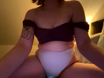 Esmeraine June 06, 2026 Chaturbate stream image