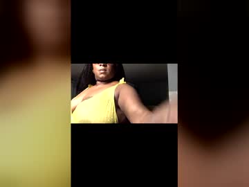 Julhmaple777 June 07, 2026 Chaturbate stream image