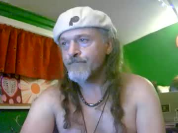 Hippiedad333 June 09, 2026 Chaturbate stream image