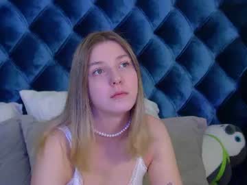 Tinaburton June 09, 2026 Chaturbate stream image