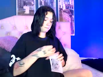Bella_Lr June 10, 2026 Chaturbate stream image