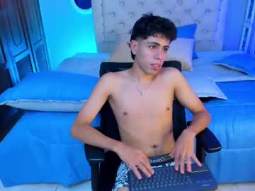 Hunterwest06 June 10, 2026 Chaturbate stream image