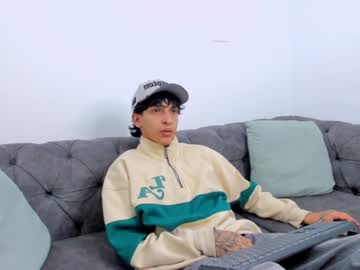 Kroywave June 10, 2026 Chaturbate stream image
