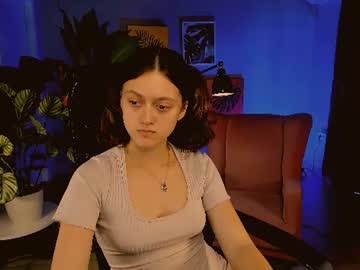 Tunaholli June 10, 2026 Chaturbate stream image