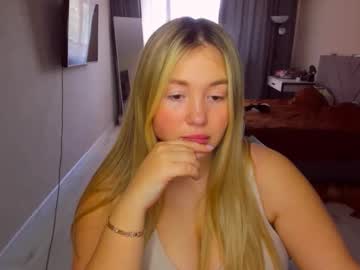 Sarahmils June 10, 2026 Chaturbate stream image