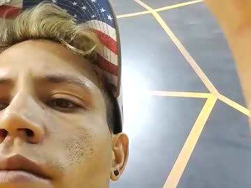 Elloboperr0_18 June 10, 2026 Chaturbate stream image