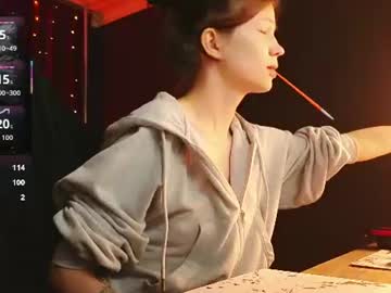 Moonberry_Yi June 11, 2026 Chaturbate stream image