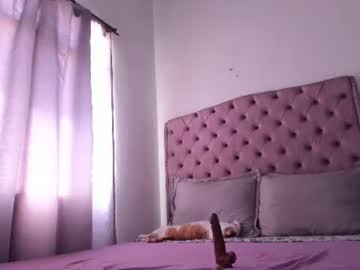 Carolinewhite01 June 12, 2026 Chaturbate stream image