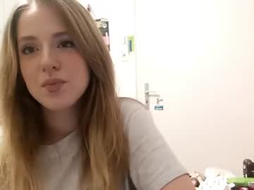 Rosybreeze June 12, 2026 Chaturbate stream image