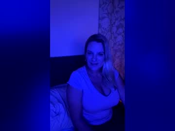 Vivienesky June 13, 2026 Chaturbate stream image