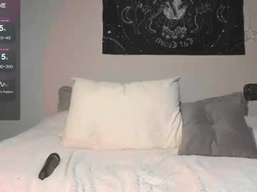 Juliavangg_19 June 15, 2026 Chaturbate stream image