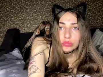 Kirslowbie June 15, 2026 Chaturbate stream image