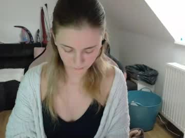 Melly4you June 15, 2026 Chaturbate stream image