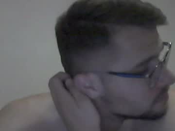 Hardboylovemilfmoom June 15, 2026 Chaturbate stream image